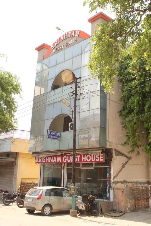 Krishnam Guest House Матхура Экстерьер фото